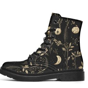 NWOB Rogue + Wolf Vegan Leather Doc-Style Lace Up Boots Botanical Size 7 AS-IS